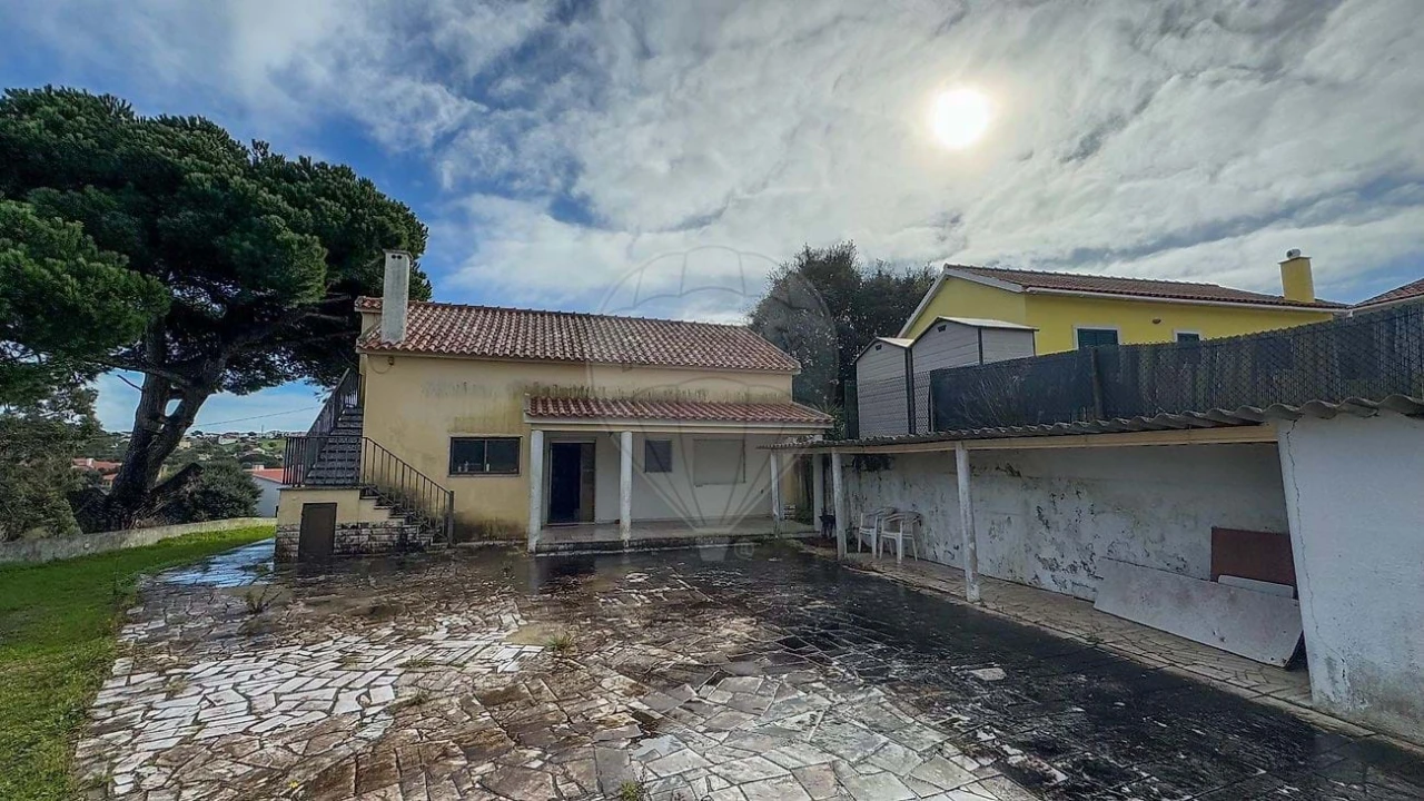 Moradia T2 para Venda em Sesimbra (Castelo) Foto 3