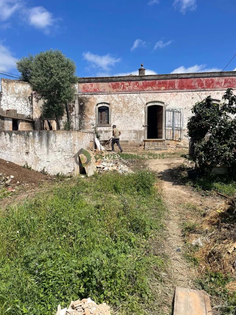 Moradia T6 para Venda em Loule (São Sebastião) Foto 17