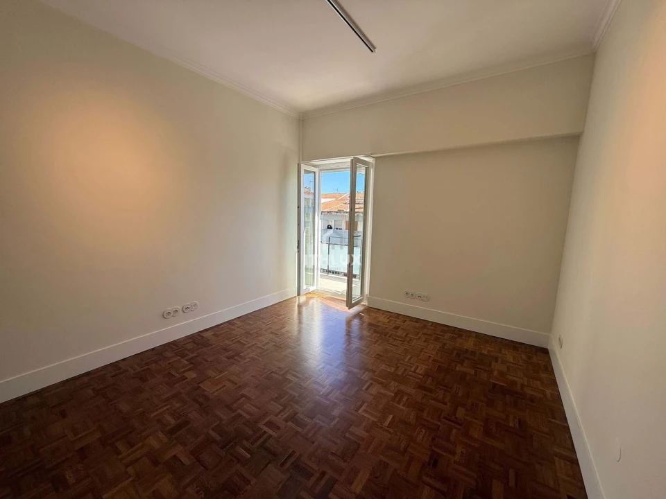 Apartamento T2 para Arrendamento em Oeiras e São Julião da Barra, Paço de Arcos e Caxias Foto 12