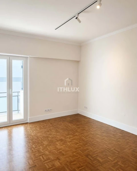 Apartamento T2 para Arrendamento em Oeiras e São Julião da Barra, Paço de Arcos e Caxias