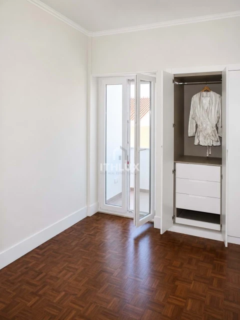 Apartamento T2 para Arrendamento em Oeiras e São Julião da Barra, Paço de Arcos e Caxias