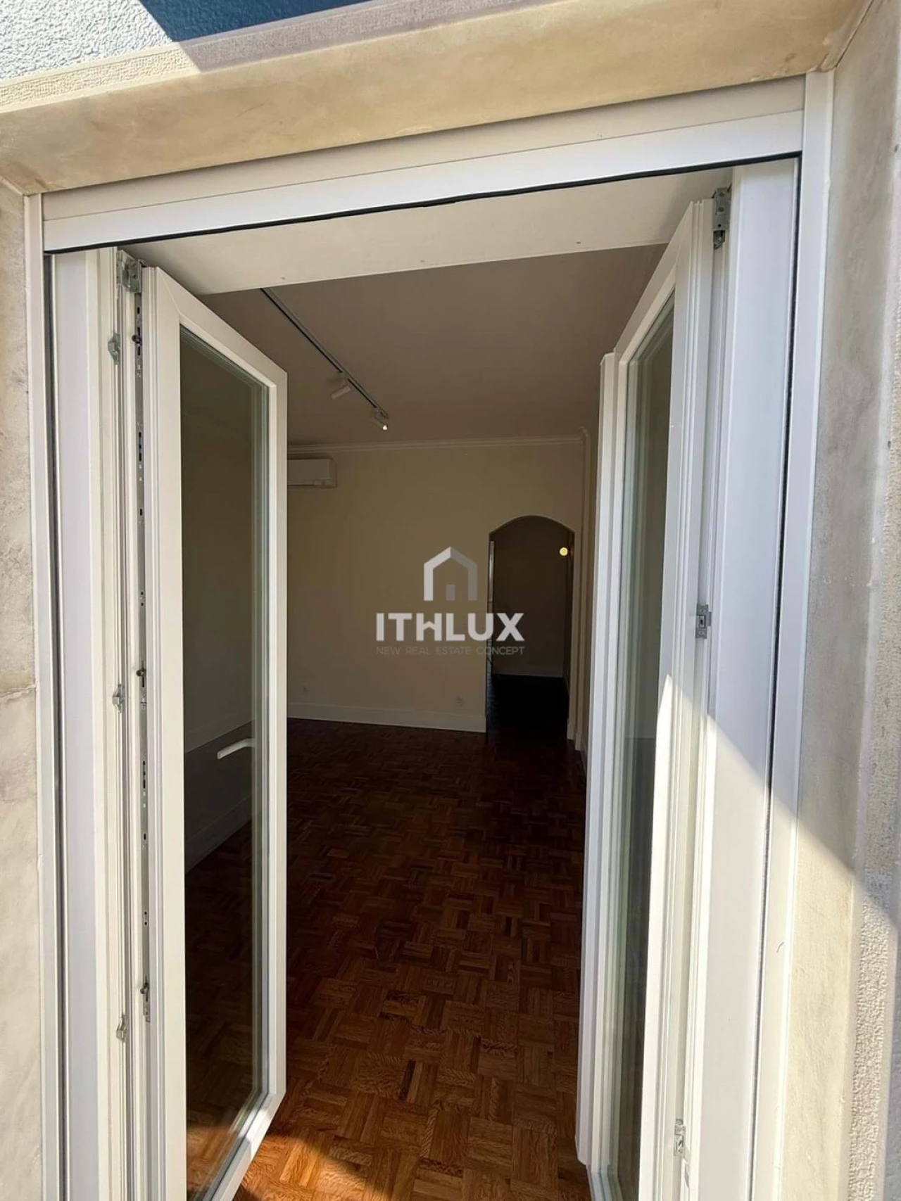 Apartamento T2 para Arrendamento em Oeiras e São Julião da Barra, Paço de Arcos e Caxias Foto 11