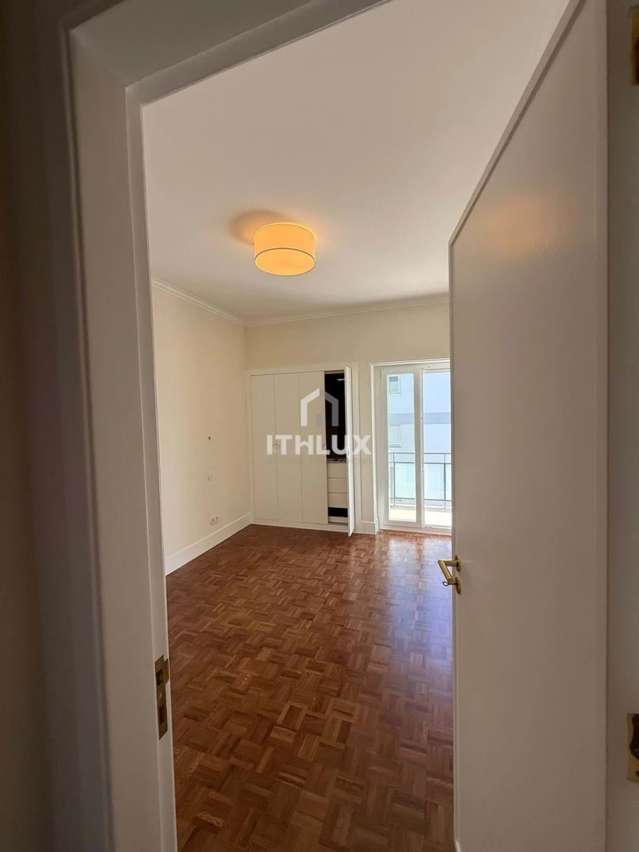 Apartamento T2 para Arrendamento em Oeiras e São Julião da Barra, Paço de Arcos e Caxias Foto 16