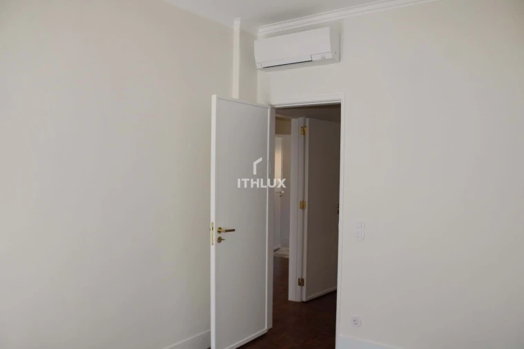 Apartamento T2 para Arrendamento em Oeiras e São Julião da Barra, Paço de Arcos e Caxias Foto 24