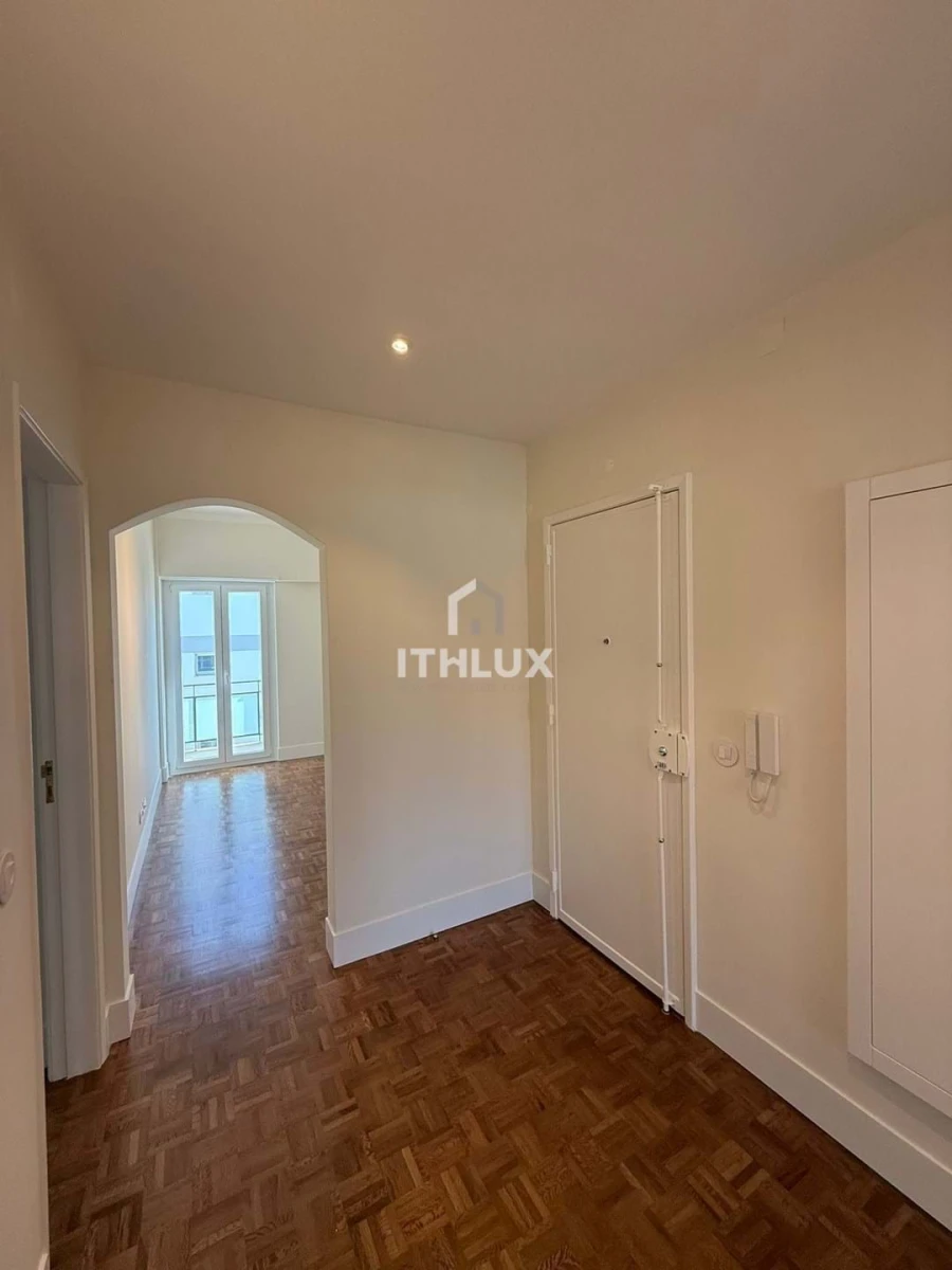 Apartamento T2 para Arrendamento em Oeiras e São Julião da Barra, Paço de Arcos e Caxias Foto 8