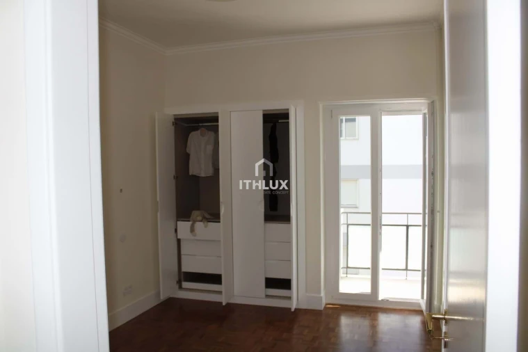 Apartamento T2 para Arrendamento em Oeiras e São Julião da Barra, Paço de Arcos e Caxias Foto 17