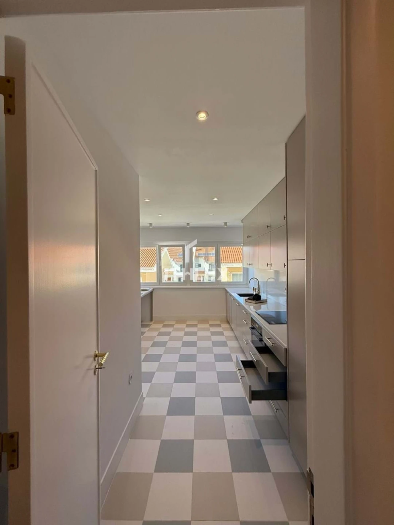 Apartamento T2 para Arrendamento em Oeiras e São Julião da Barra, Paço de Arcos e Caxias Foto 1