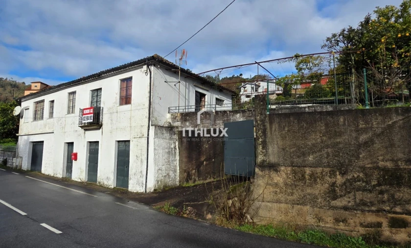 Moradia T4 para Venda em Crasto, Ruivos e Grovelas Foto 1
