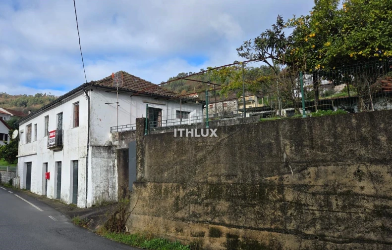 Moradia T4 para Venda em Crasto, Ruivos e Grovelas Foto 44