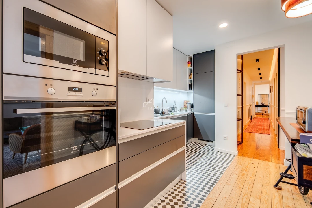 Apartamento T5 para Venda em Arroios Foto 12