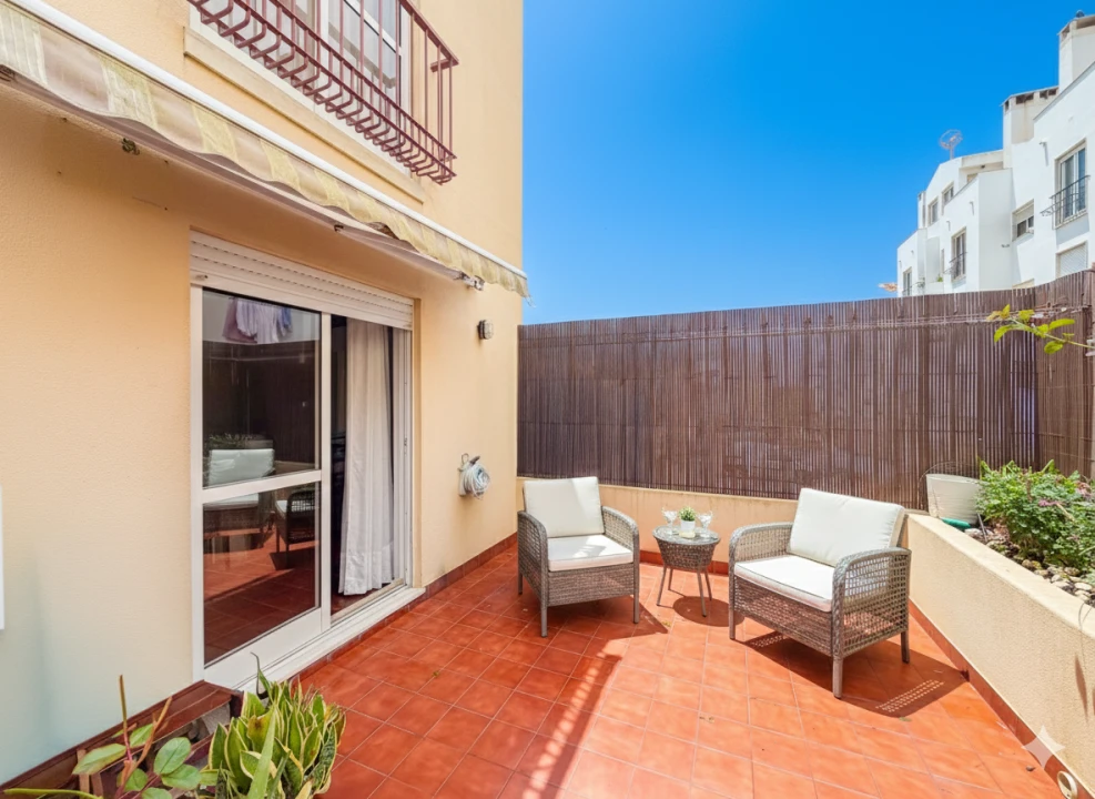 Apartamento T1 para Venda em Carcavelos e Parede Foto 17