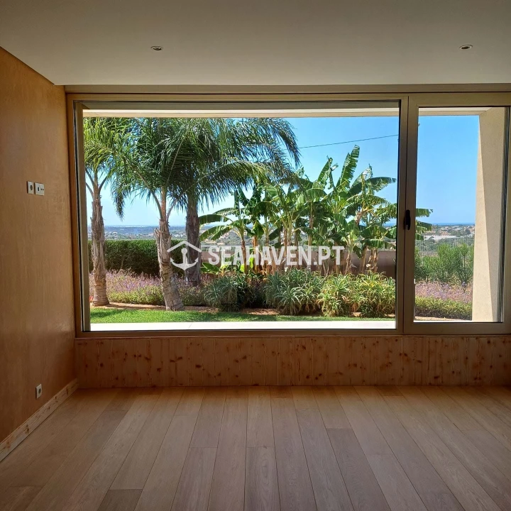 Moradia T4 para Venda em Almancil Foto 5