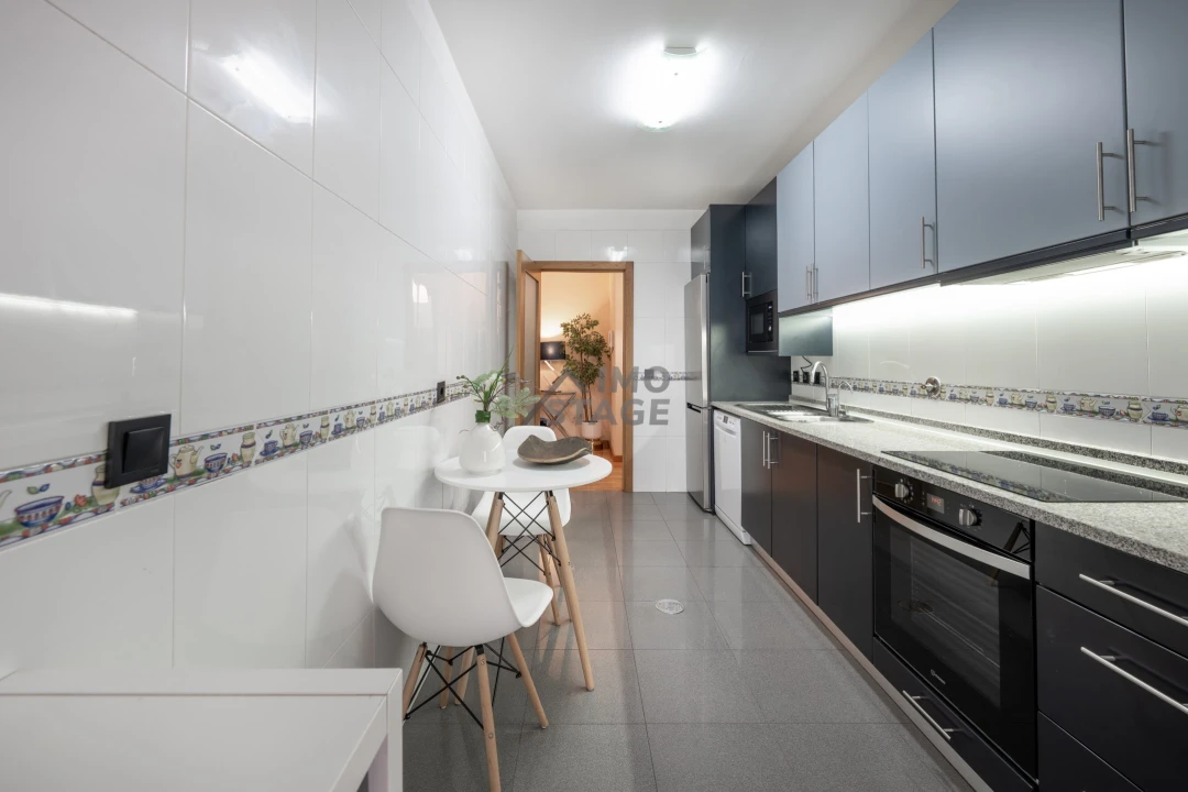 Apartamento T2 para Venda em Valongo Foto 10