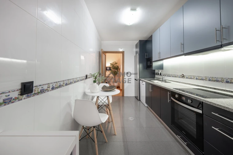 Apartamento T2 para Venda em Valongo Foto 10