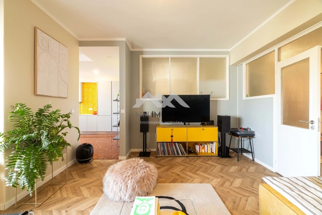 Apartamento T3 para Venda em Paranhos Foto 3
