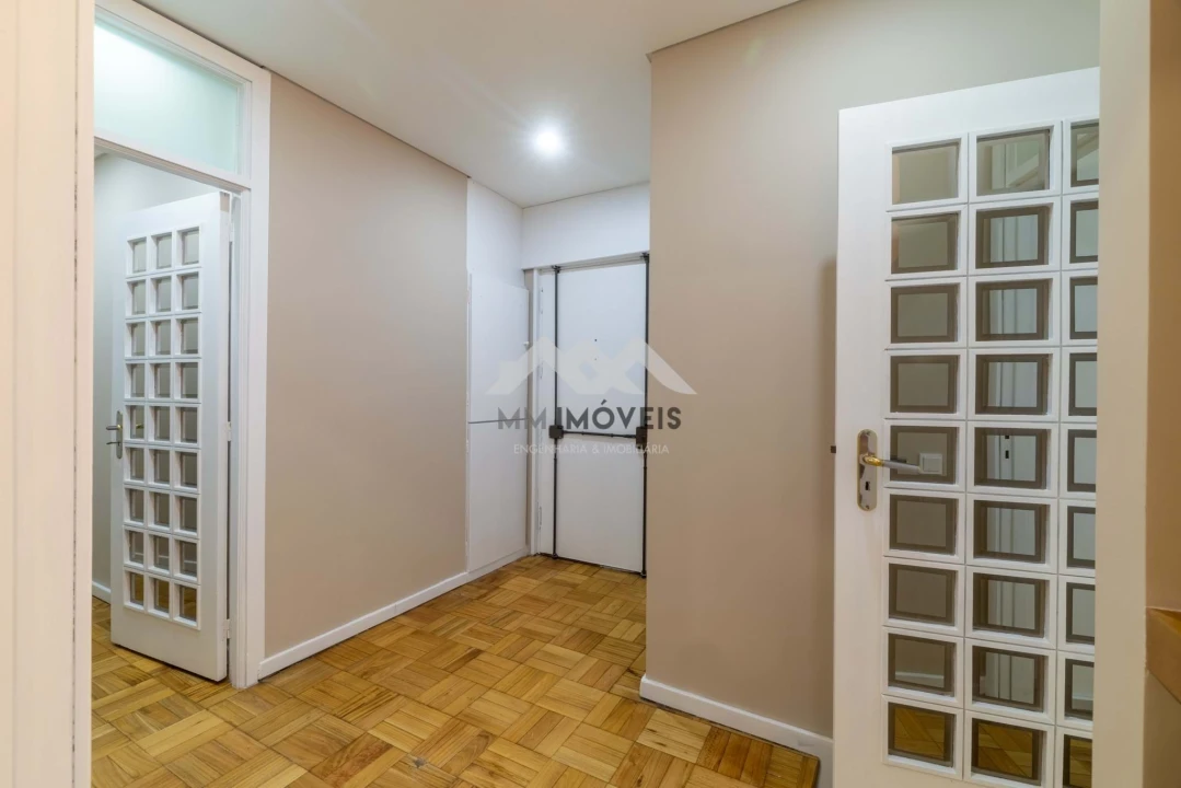 Apartamento T4 para Venda em Bougado (São Martinho e Santiago) Foto 15