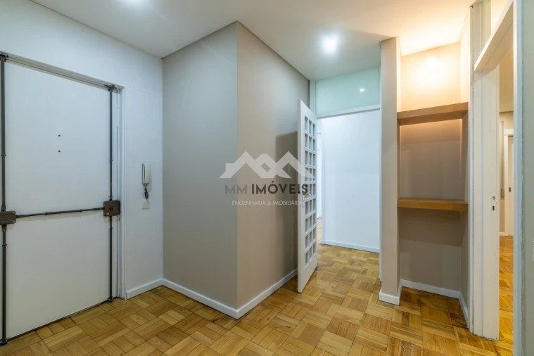 Apartamento T4 para Venda em Bougado (São Martinho e Santiago) Foto 24