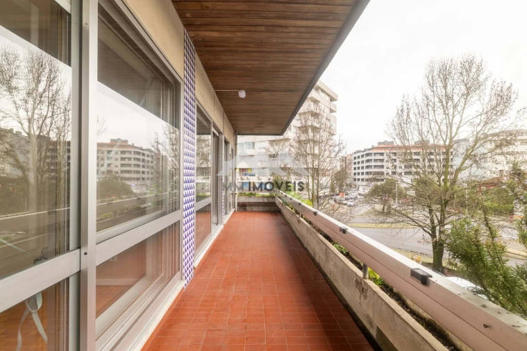 Apartamento T4 para Venda em Bougado (São Martinho e Santiago) Foto 3