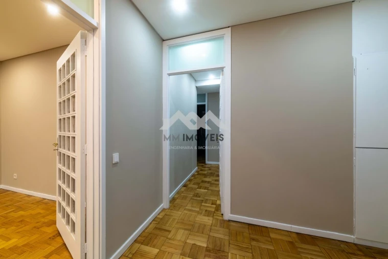 Apartamento T4 para Venda em Bougado (São Martinho e Santiago) Foto 13