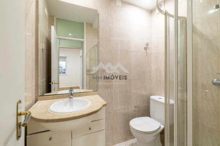 Apartamento T4 para Venda em Bougado (São Martinho e Santiago) Foto 27