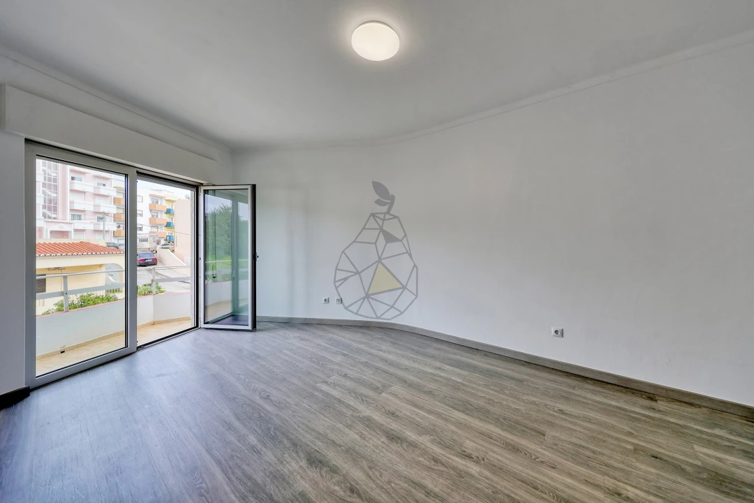 Apartamento T3 para Venda em Portimão Foto 25