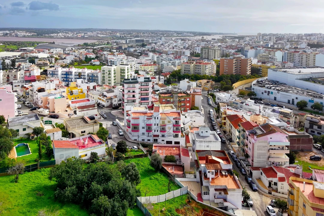 Apartamento T3 para Venda em Portimão Foto 36