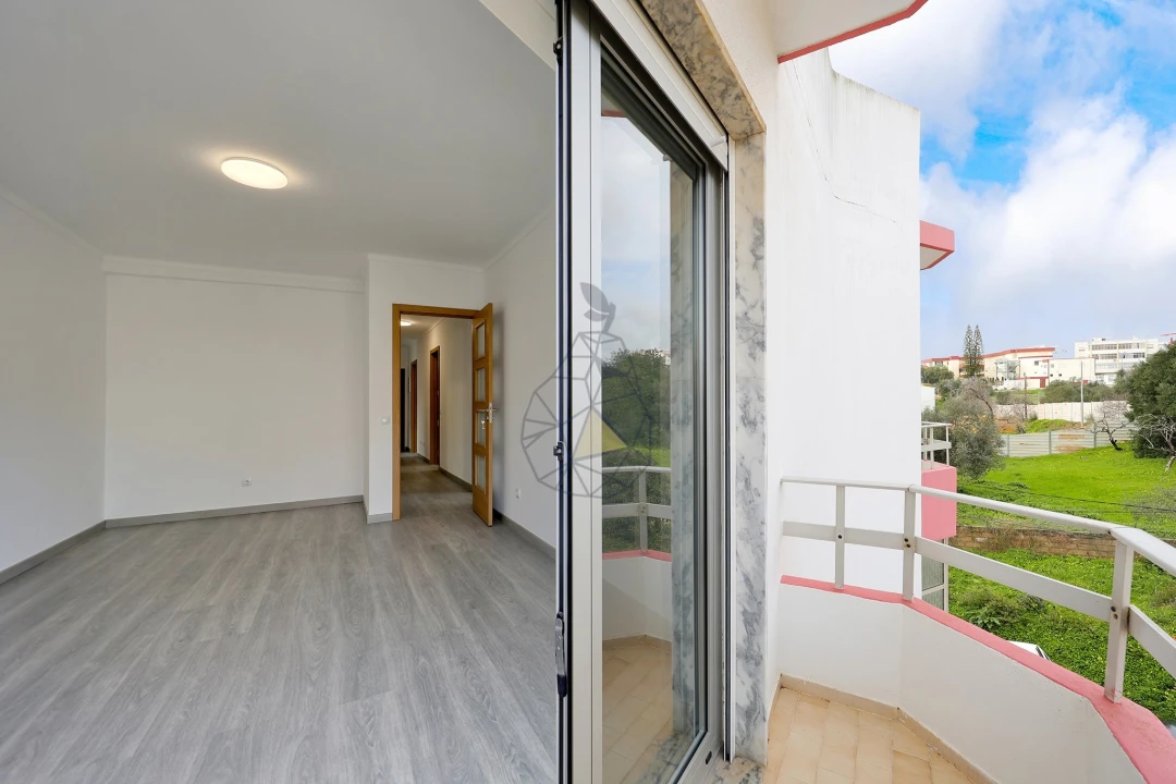 Apartamento T3 para Venda em Portimão Foto 27