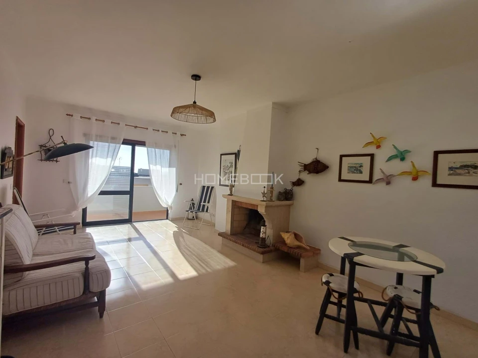 Apartamento T2 para Venda em Coimbrão Foto 6