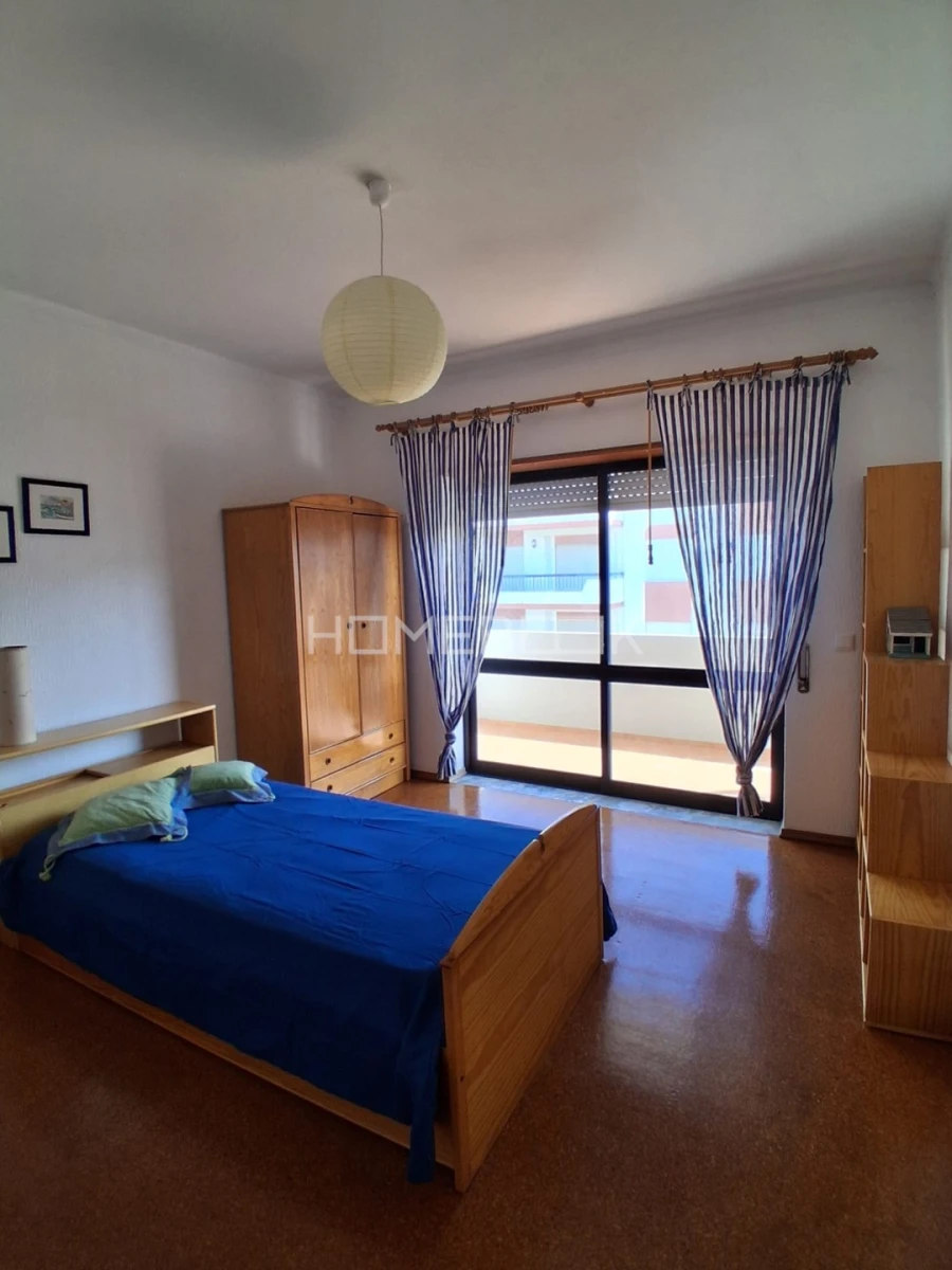 Apartamento T2 para Venda em Coimbrão Foto 7