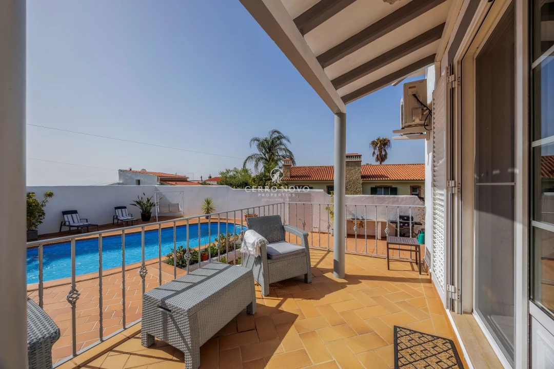 Moradia T4 para Venda em Boliqueime Foto 24