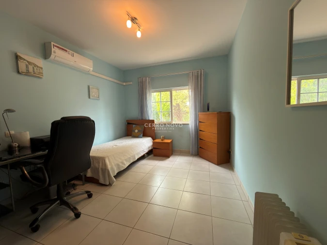 Moradia T4 para Venda em Boliqueime Foto 15