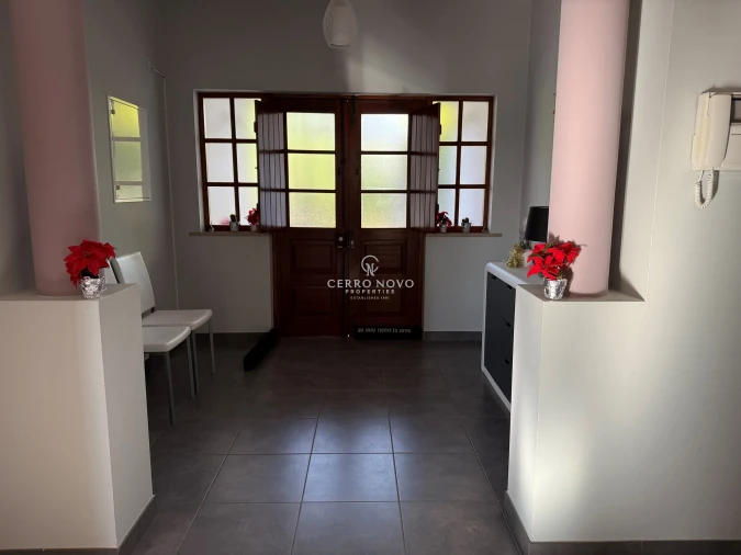 Moradia T4 para Venda em Boliqueime Foto 3