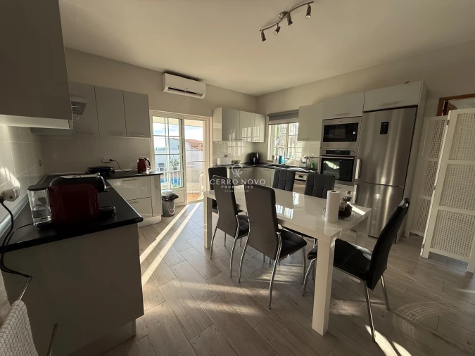 Moradia T4 para Venda em Boliqueime Foto 6