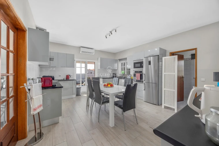 Moradia T4 para Venda em Boliqueime Foto 11