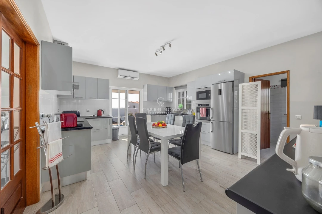 Moradia T4 para Venda em Boliqueime Foto 11