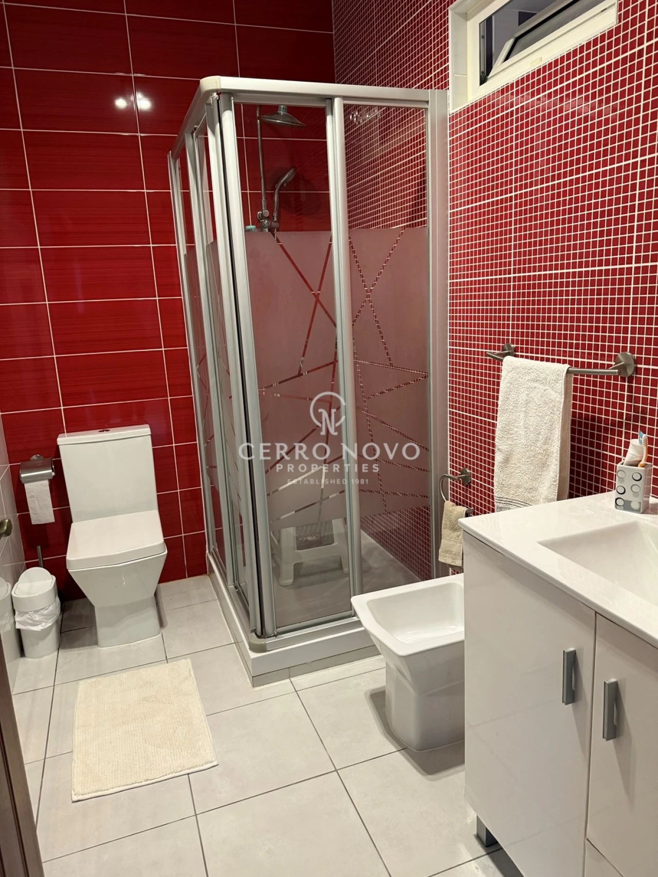 Moradia T4 para Venda em Boliqueime Foto 8