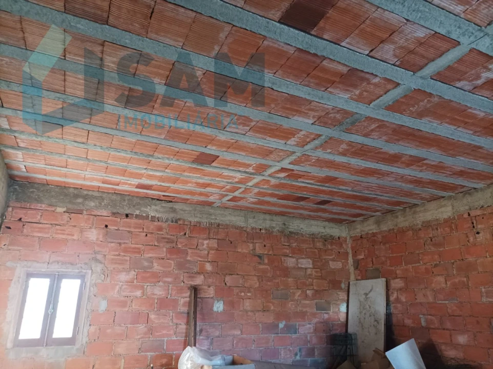 Terreno para Venda em Ramalhal Foto 6