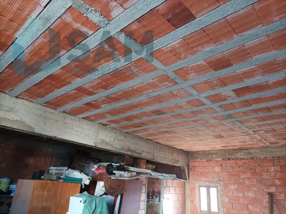 Terreno para Venda em Ramalhal Foto 2