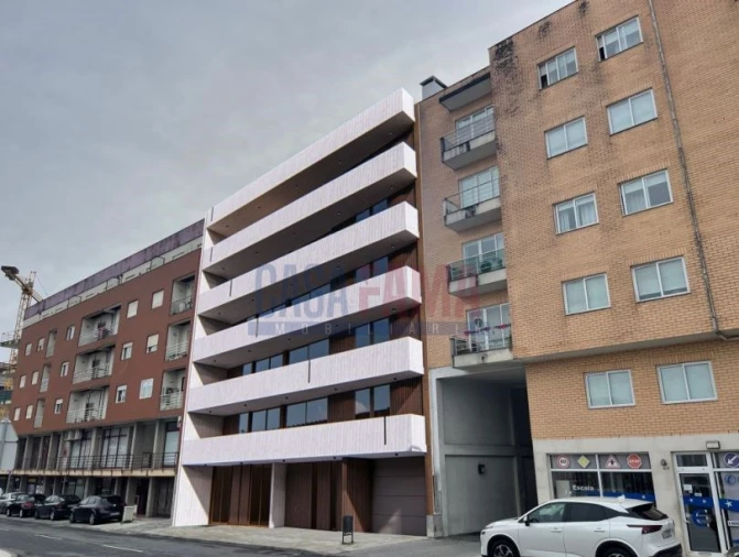 Apartamento T1 para Venda em Vila Nova de Famalicão e Calendário Foto 12