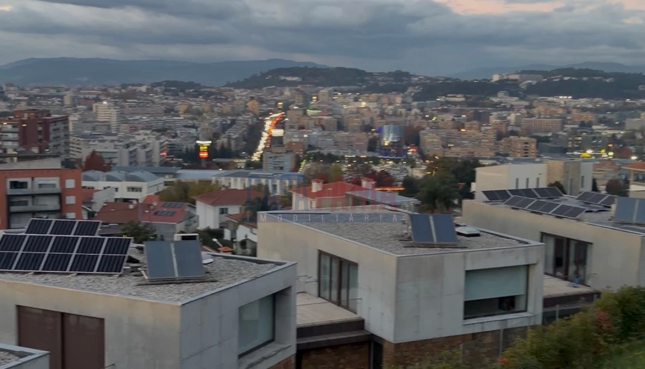 Moradia para Venda em Nogueira, Fraião e Lamaçães Foto 20