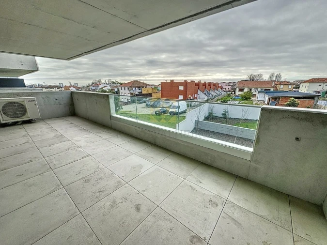 Apartamento T3 para Venda em Matosinhos e Leça da Palmeira Foto 1