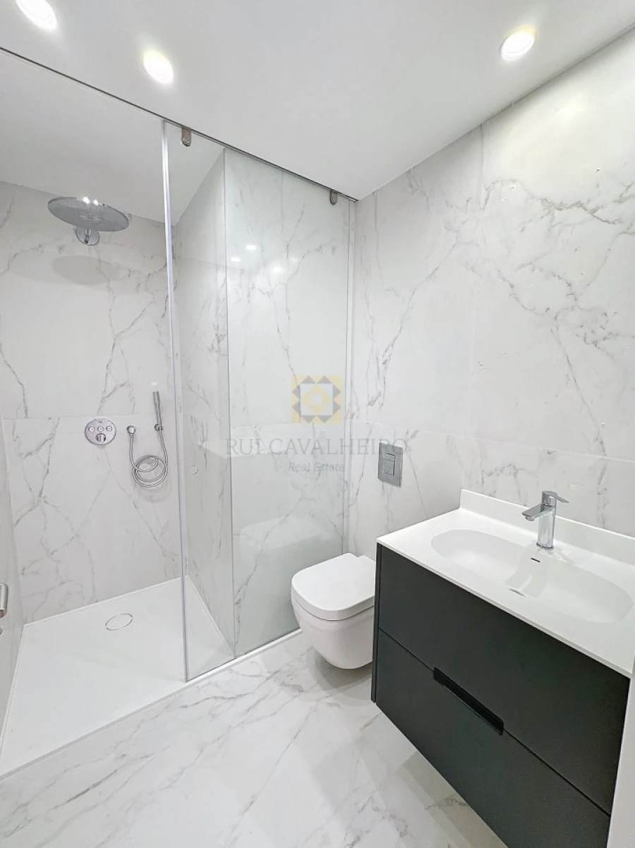 Apartamento T3 para Venda em Matosinhos e Leça da Palmeira Foto 24