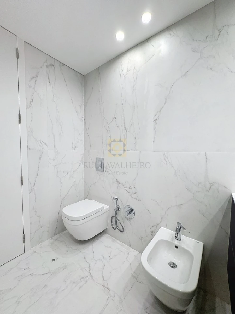 Apartamento T3 para Venda em Matosinhos e Leça da Palmeira Foto 31