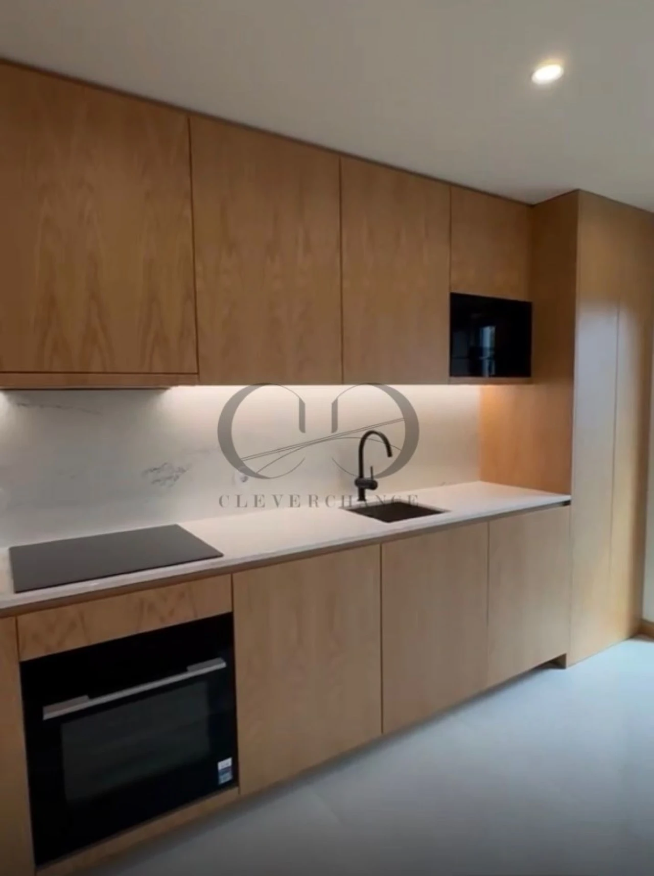 Apartamento T1 para Venda em Cedofeita, Santo Ildefonso, Sé, Miragaia, São Nicolau e Vitória Foto 1