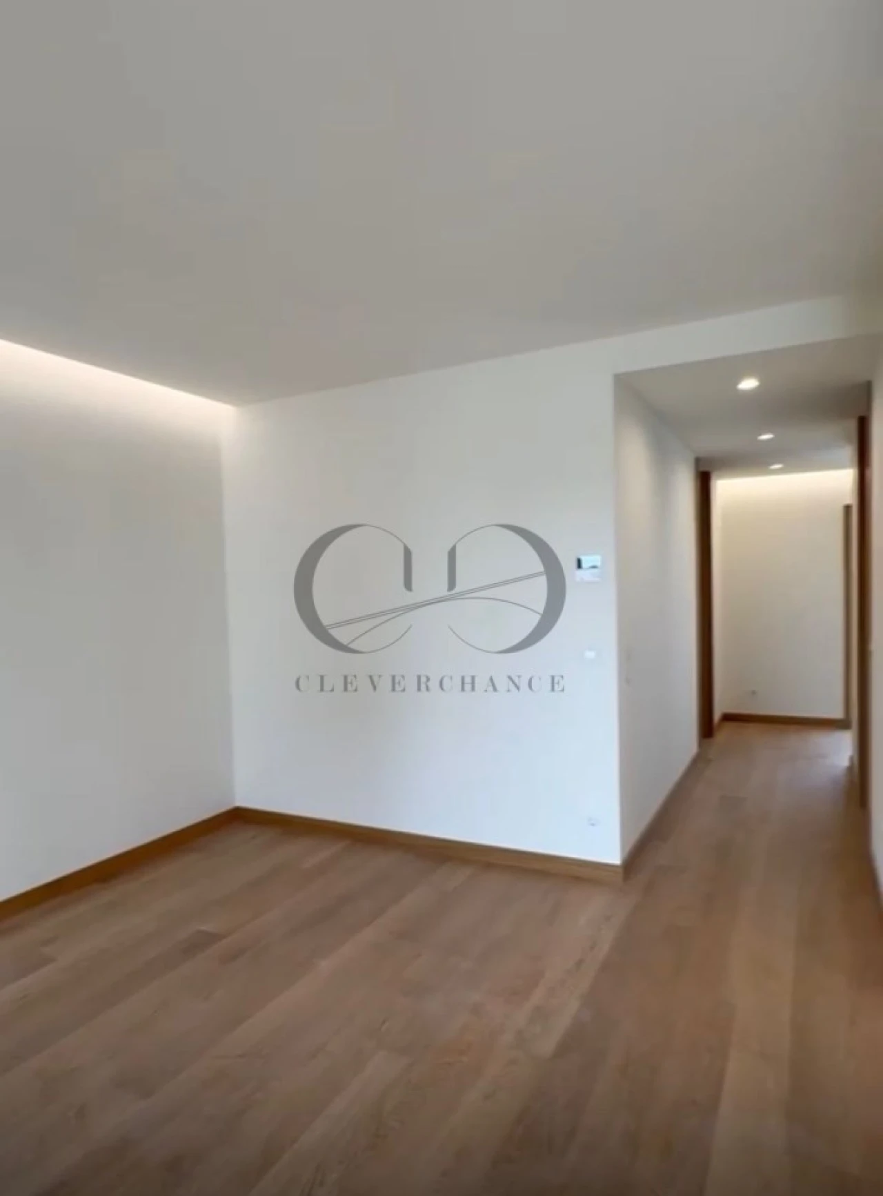 Apartamento T1 para Venda em Cedofeita, Santo Ildefonso, Sé, Miragaia, São Nicolau e Vitória Foto 3