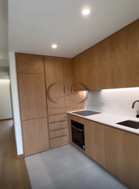 Apartamento T1 para Venda em Cedofeita, Santo Ildefonso, Sé, Miragaia, São Nicolau e Vitória