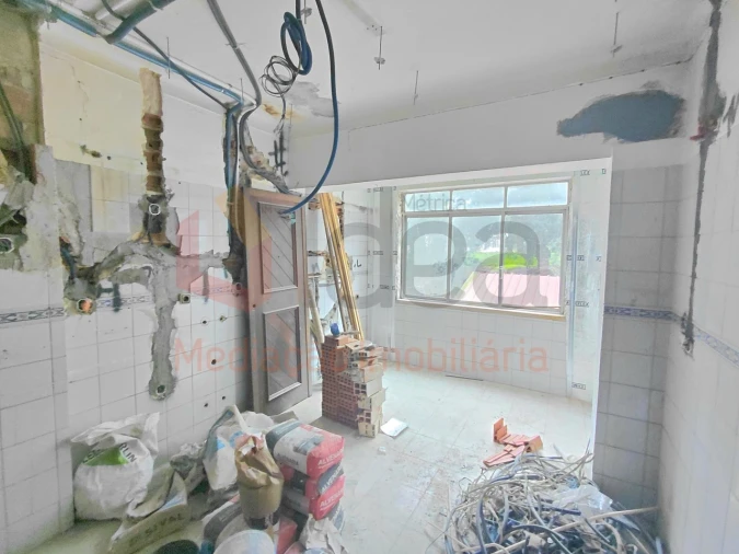 Apartamento T2 para Venda em Seixal, Arrentela e Aldeia de Paio Pires Foto 5