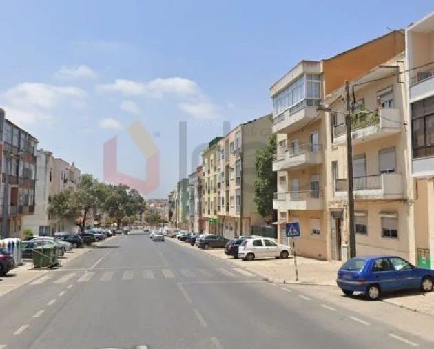 Apartamento T2 para Venda em Seixal, Arrentela e Aldeia de Paio Pires Foto 17