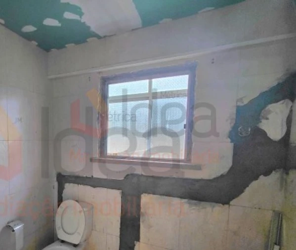 Apartamento T2 para Venda em Seixal, Arrentela e Aldeia de Paio Pires Foto 16