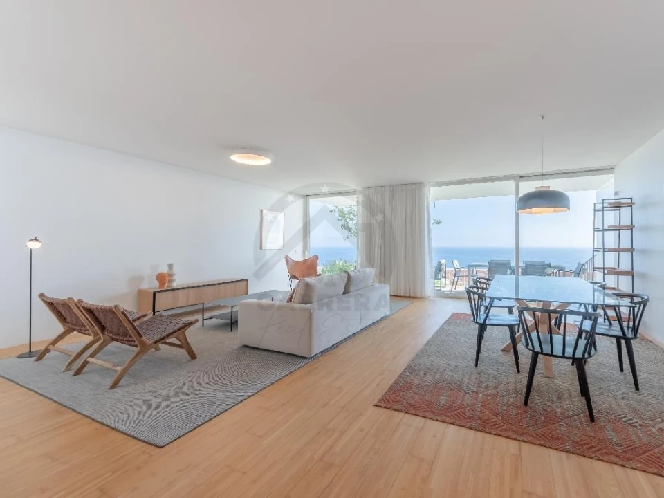 Moradia T3 para Venda em São Martinho Foto 3